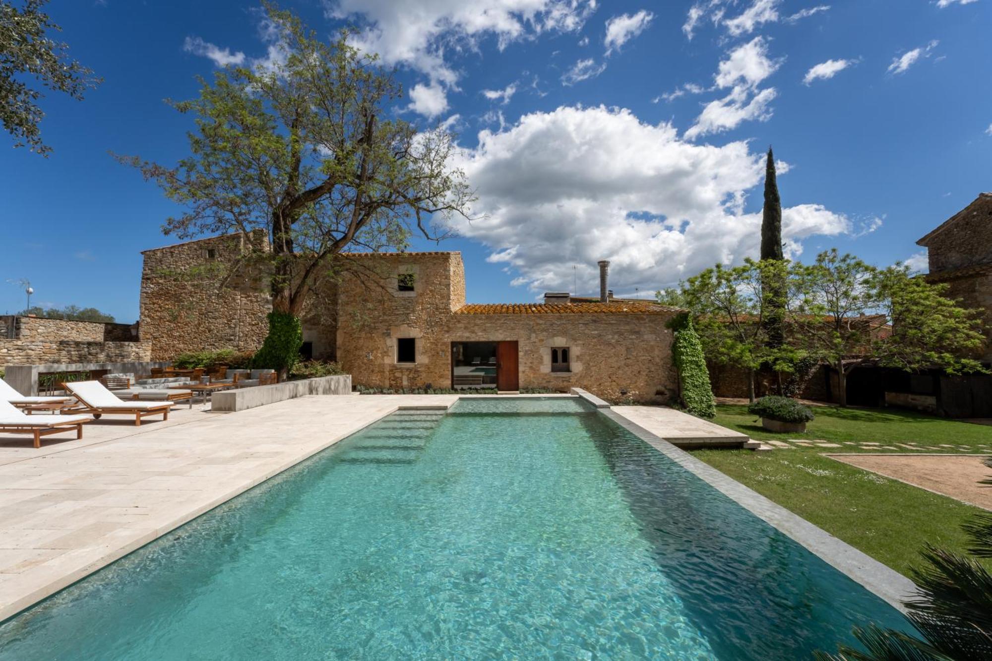 Deco - Casa Castell De بيرَتاياذا المظهر الخارجي الصورة
